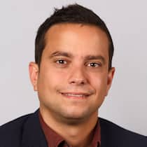 Michaël Gil se voit comme un optimiste et un enthousiaste qui voit toujours le verre à moitié plein.
