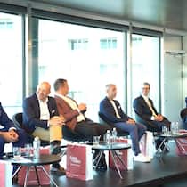 Entspannte Stimmung anlässlich der Podiumsdiskussion beim 7. SVVG-Kongress in Lugano.