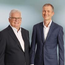 Oriano Tschalèr (rechts) übernimmt die Leitung der überbetrieblichen Kurse von Günther Engler.