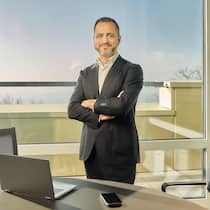 Angelo Accardi wird neuer CEO von Forvis Mazars in der Schweiz.