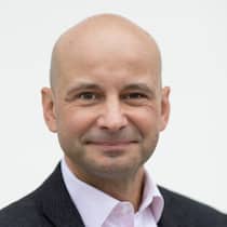 Dr. Stefan Pasternak folgt Dr. Christian Hermelingmeier als CFO der HDI Global SE.