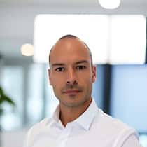 Pierre-Louis Chabert ist Direktor des Bereichs Versicherung und Risk-Management bei Alcon.