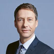 Tobias Lux ist neuer Leiter Unternehmenskommunikation bei Helsana.