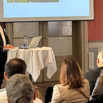 ASDA-Präsident Christian Fuchs begrüsst die zahlreichen Teilnehmenden zur 79. Delegiertenversammlung.