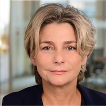 Talanx schafft Doppelfunktion für Stephanie Bode.