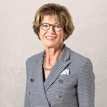 Ihr Hunger nach Bildung war immer ihr Erfolgsrezept: Helvetia-Präsidentin Doris Russi Schurter.