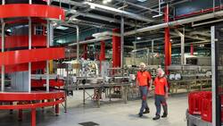 Produktions- und Abfüllanlage von Coca-Cola in Dietlikon/Brüttisellen: Seit 1963 stellt Coca-Cola hier Getränke her.