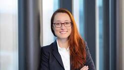 «Viele Menschen blicken heute sehr positiv auf ihre Pensionierung und sind im Alter zufrieden mit ihrem Leben. Gleichzeitig zeigt unsere Studie, dass zahlreiche Personen kurz davor noch keinen klaren Plan haben»: Regula Berger, CEO der Basler Kantonalbank. 