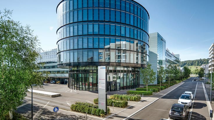 Der Hauptsitz von Helsana in Stettbach bei Dübendorf.