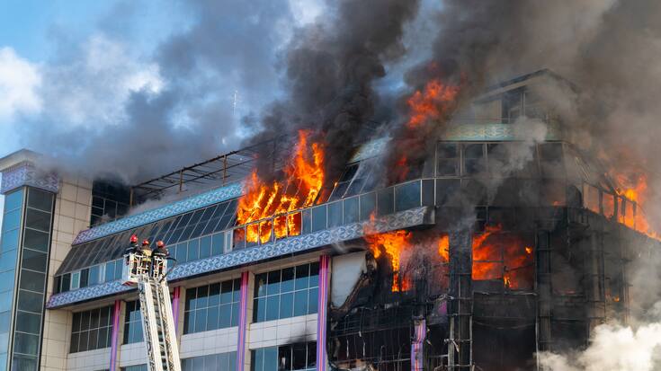 Grossbrand in Gebäude Unternehmen Schaden Versicherer