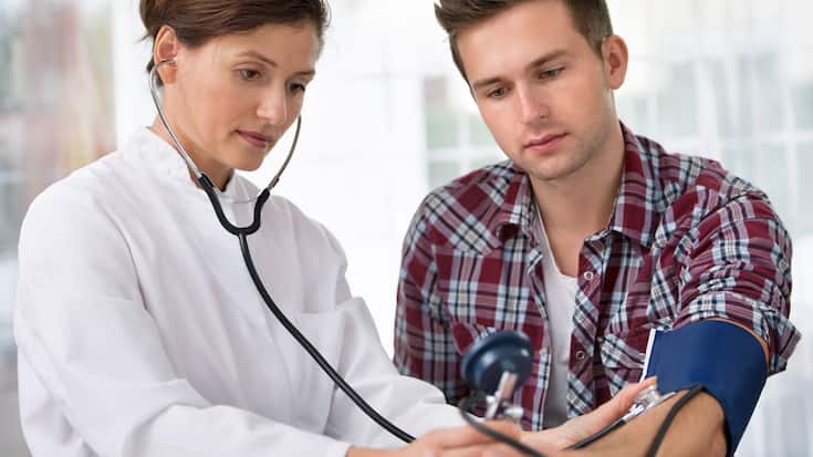 Arztbesuch Jugendlicher