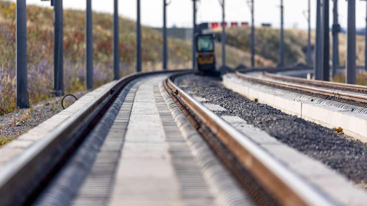 imago images 102458734 Symbolbild Schienen