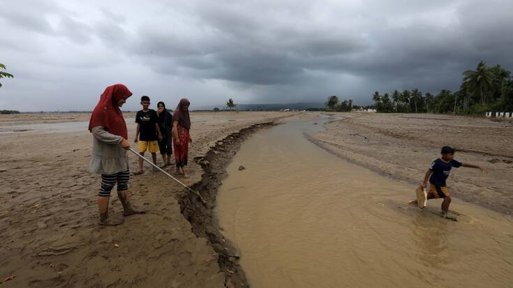 Überflutungen Indonesien