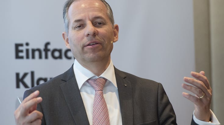 SCHWEIZ VERSICHERUNG HELVETIA