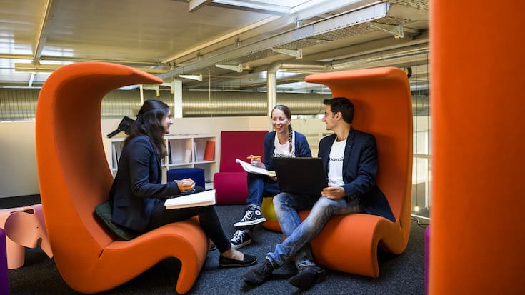 SCHWEIZ COWORKING SPACE GOTHAM