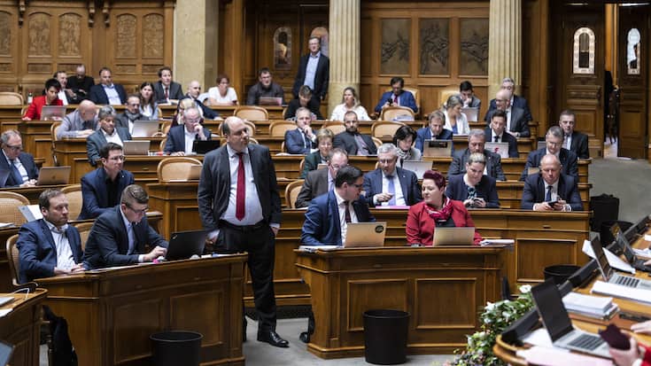 SCHWEIZ SESSION NATIONALRAT