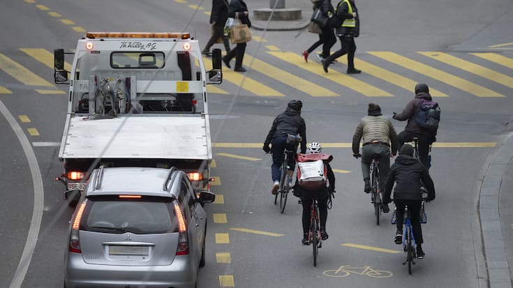SCHWEIZ BERN VERKEHR Velo