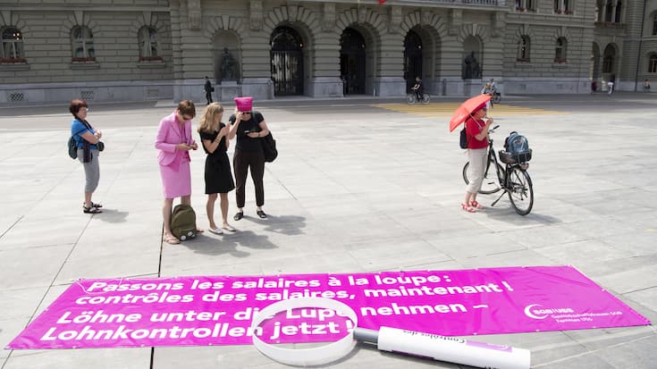 SCHWEIZ GEWERKSCHAFT SGB FRAUEN LOHNKONTROLLE