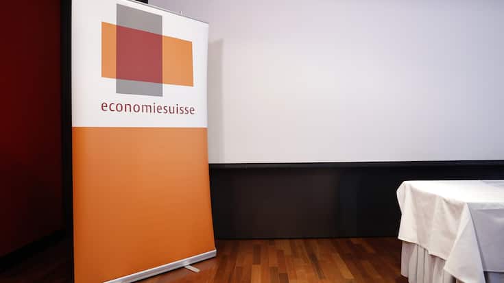SCHWEIZ ECONOMIESUISSE