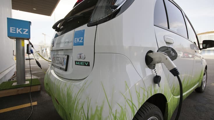 SCHWEIZ ELEKTROAUTO LADESTATION