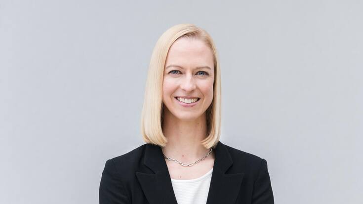 Veronica Weisser