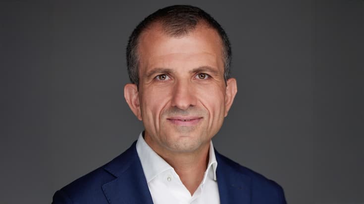 Ermir Qeli, Swiss Re