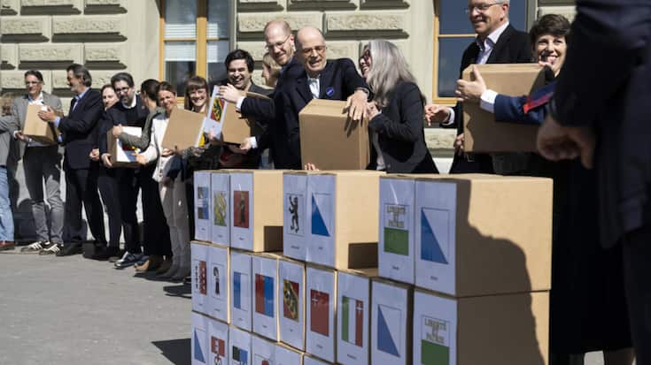 DEEPL, INITIATIVE FUER EINEN NACHHALTIGEN FINANZPLATZ, FINANZPLATZ INITIATIVE, EINREICHUNG, POLITIK,