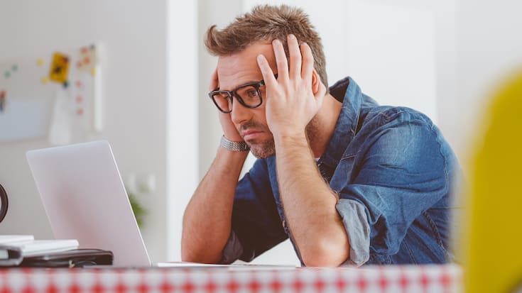 Geldsorgen Schulden Mann