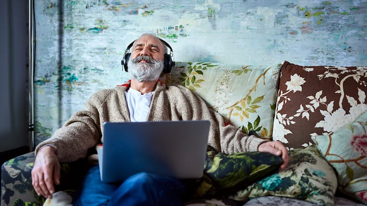 Musik Geniessen Sofa