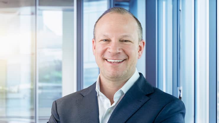 Michael Rüsch, Swiss Re