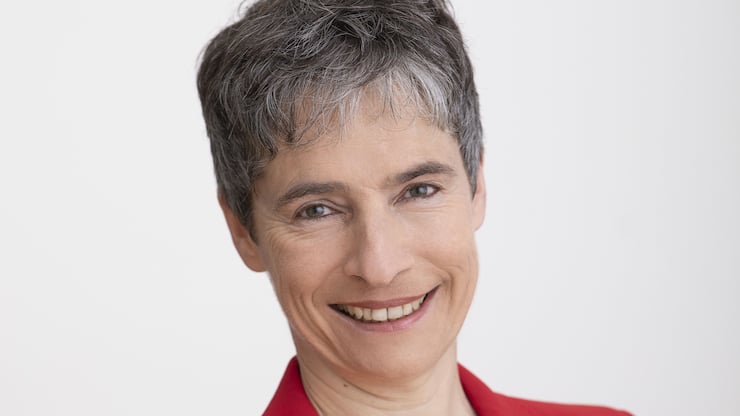 Claudia Strametz,, VR-Präsidentin New Re