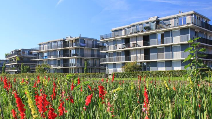 Wohnimmobilien bleiben als Anlageobjekte weiter beliebt.