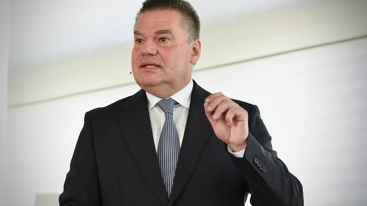 Tobias Pross, CEO Allianz Global Investors