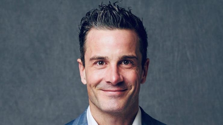 Jan Schultz, Sanitas