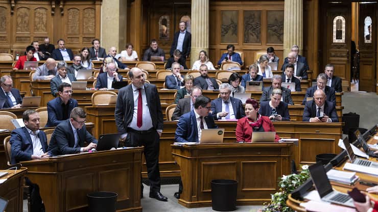 SCHWEIZ SESSION NATIONALRAT