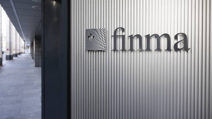SCHWEIZ FINMA