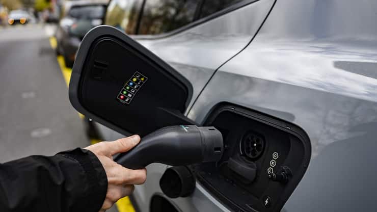 SCHWEIZ ELEKTROAUTO LADESTATION