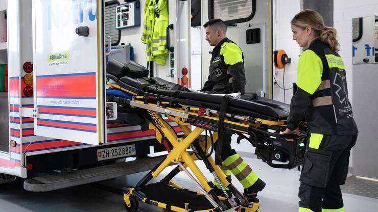 Suva - Spitaleinlieferung - Ambulanz