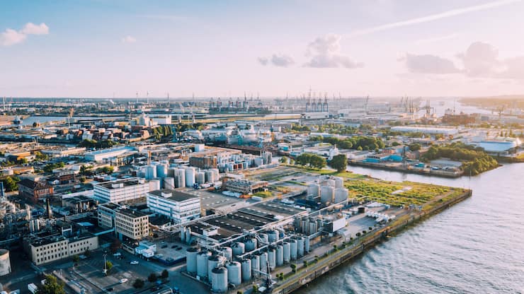 Aerial view of a Industrie complex in Hamburg, Germany
