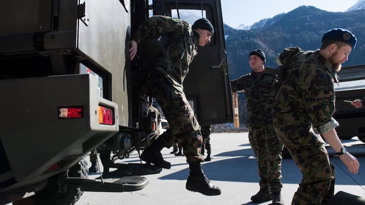 militar_-_schweiz.jpg