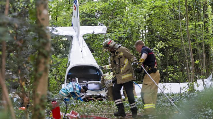 FLUGZEUG, ABSTURZ, KLEINFLUGZEUG,