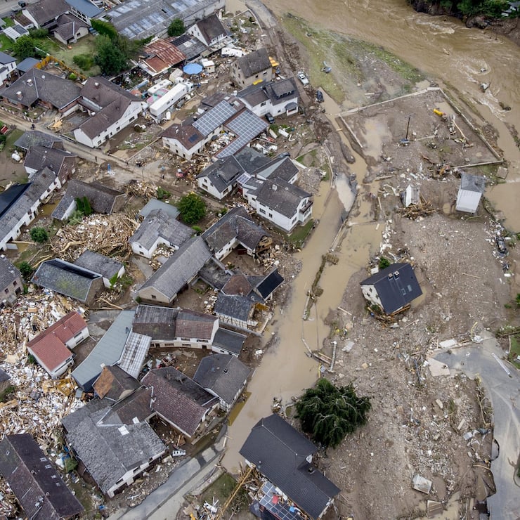 Hochwasser Schuld Ahr Rheinland-Pfalz Deutschland