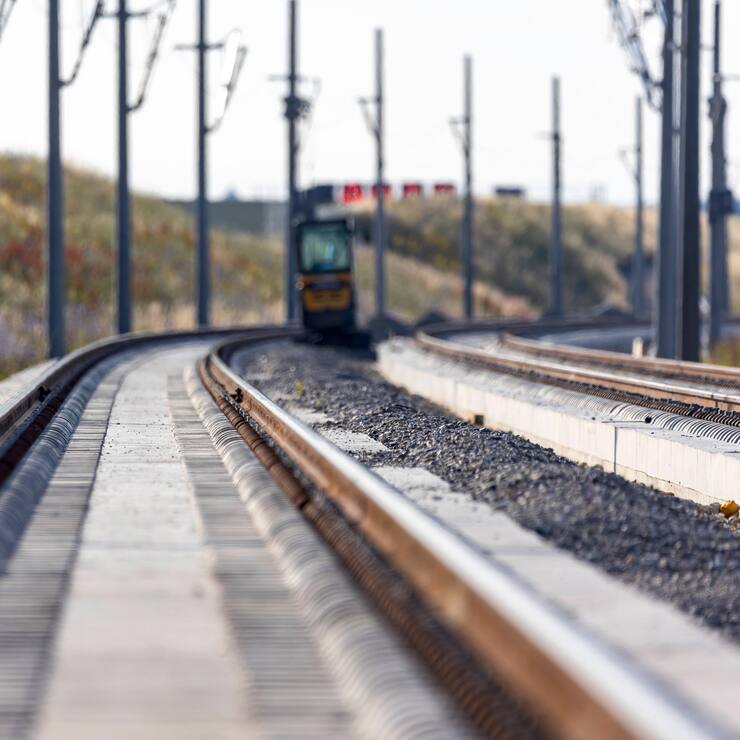 imago images 102458734 Symbolbild Schienen