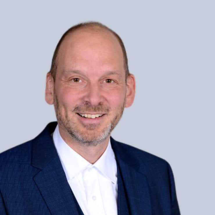 Christoph Plüss, Pensionskassen-Experte SKPE bei Allvisa AG