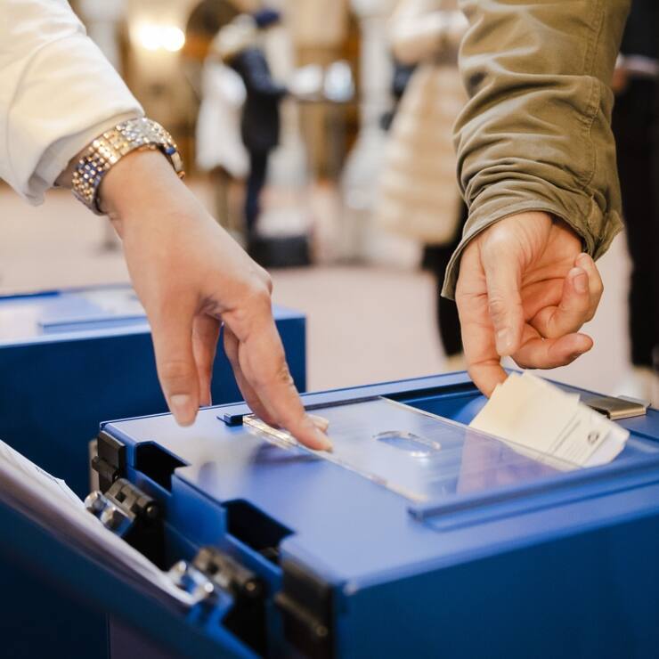 Abstimmung - Wahlen - Urne