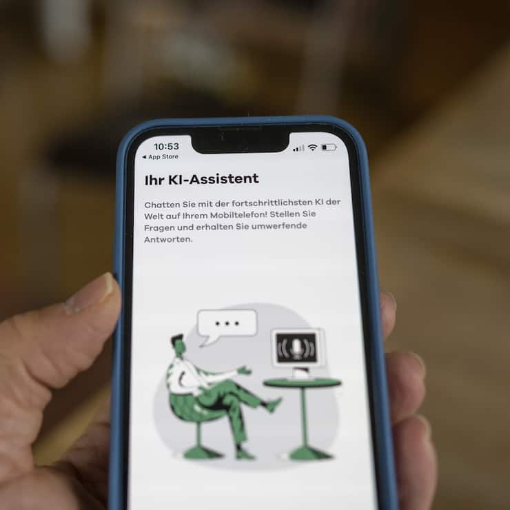 SCHWEIZ KUENSTLICHE INTELLIGENZ CHATBOT