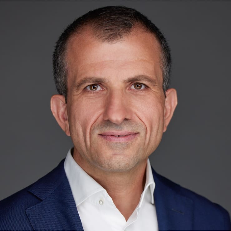 Ermir Qeli, Swiss Re