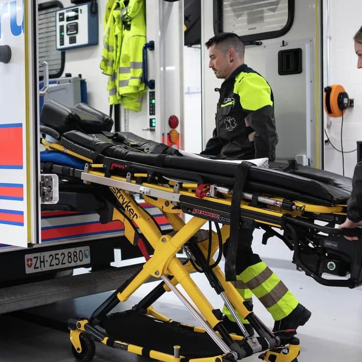Suva - Spitaleinlieferung - Ambulanz