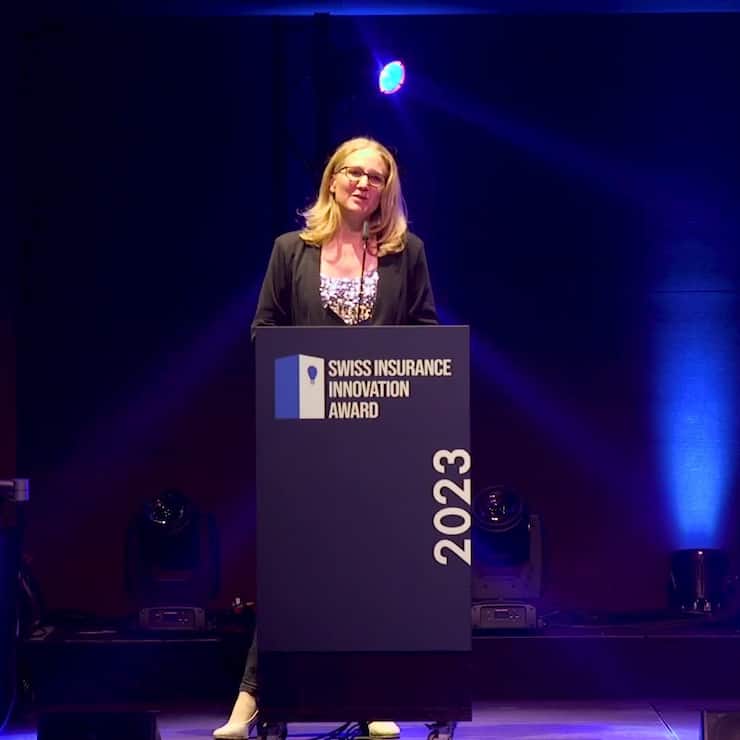 HZ Innovationspreis_Laudatio_Helvetia