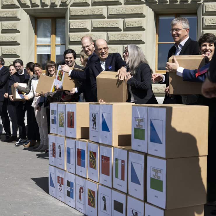 DEEPL, INITIATIVE FUER EINEN NACHHALTIGEN FINANZPLATZ, FINANZPLATZ INITIATIVE, EINREICHUNG, POLITIK,